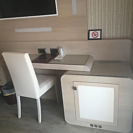 Capri Hotel Bardolino