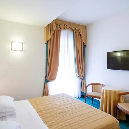 Capri 3s Hotel Bardolino