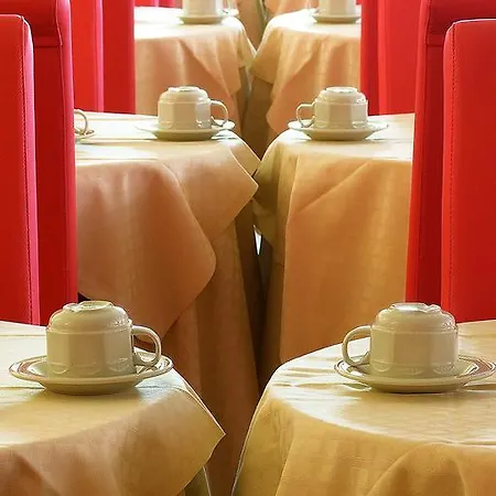 Hotel Capri 3s 3*