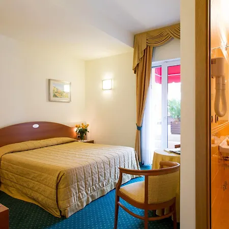 Capri 3s Hotel 3*