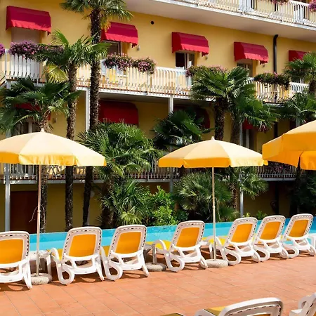 Capri 3s Hotel 3*