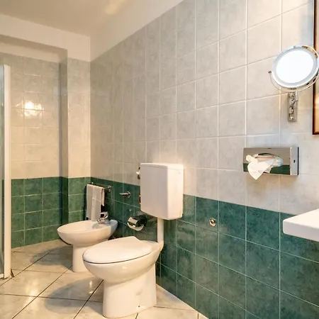 Capri 3s Hotel 3*