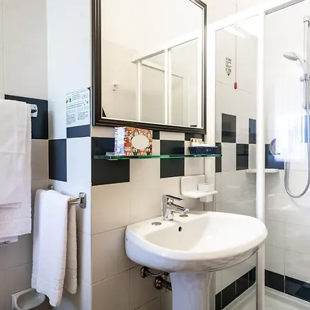 호텔 Capri 3s 바르돌리노