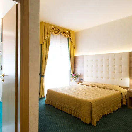 Szálloda Capri 3s Bardolino