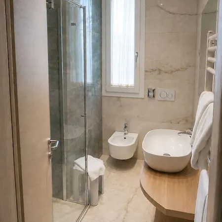 Capri 3s Hotel