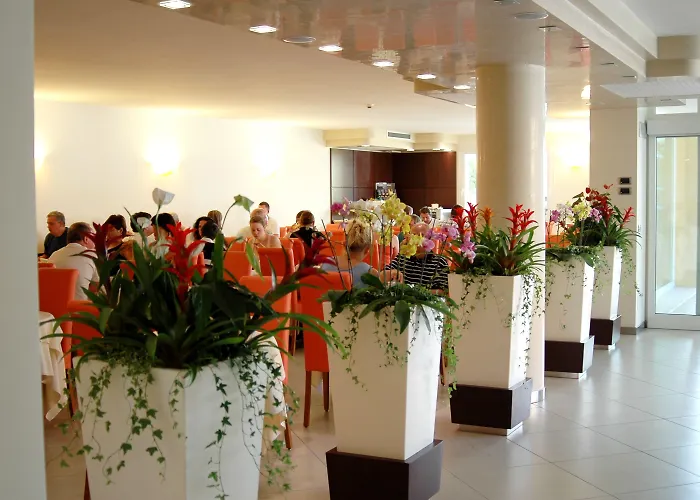 Готель Capri 3s 3*