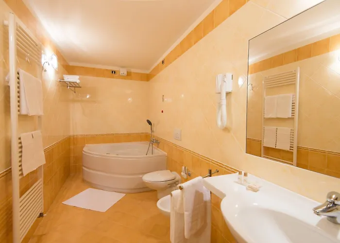 Capri 3s Hotel Bardolino